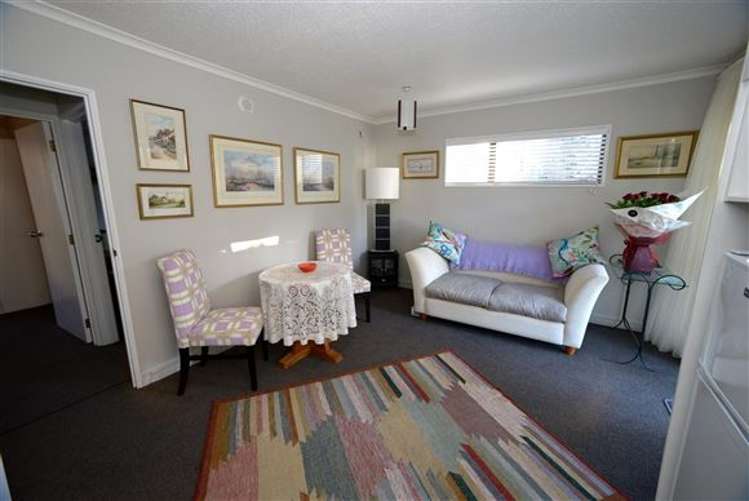 4e Aubrey Street Akaroa_5
