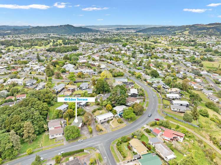 49 Eden Terrace Te Kamo_13
