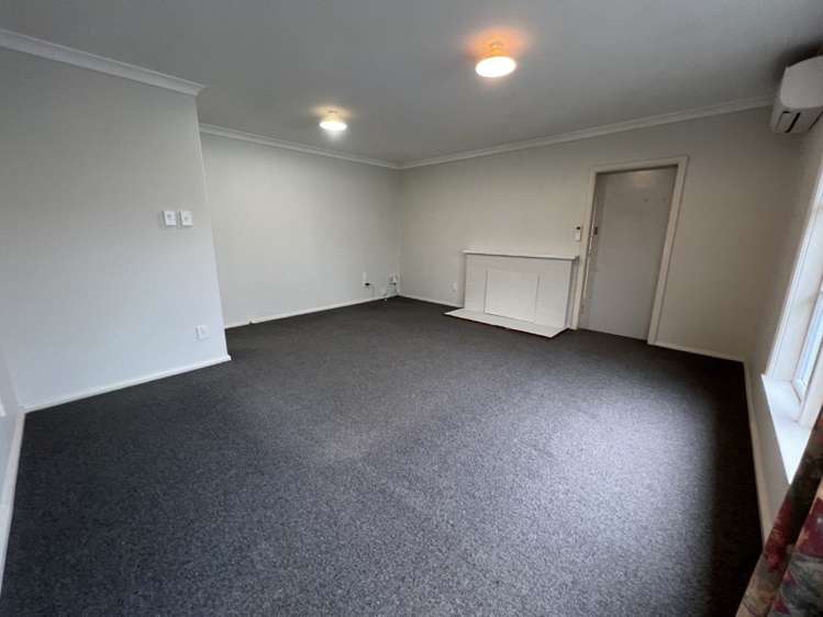 167 Highbury ave West End_13