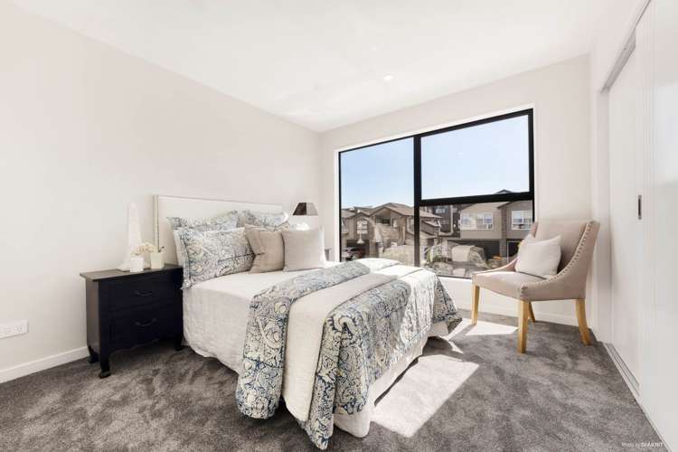 4 Hangar Lane Whenuapai_13