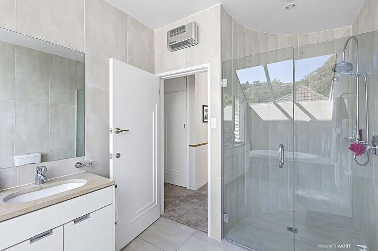 234 Marine Drive 1296_7