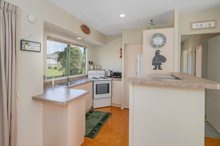 2 Winderton Way Pauanui_10