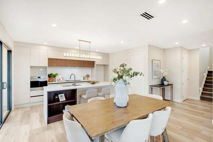 13 Resnik Crescent Kumeu_4