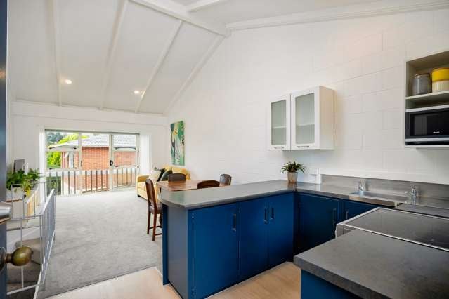 2/27 Don Croot Street Morningside_3