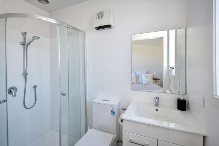 1b Dey Street Mosgiel_10