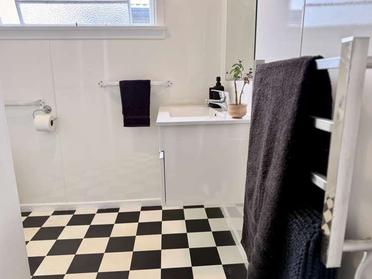 76 Short Street Richmond_21