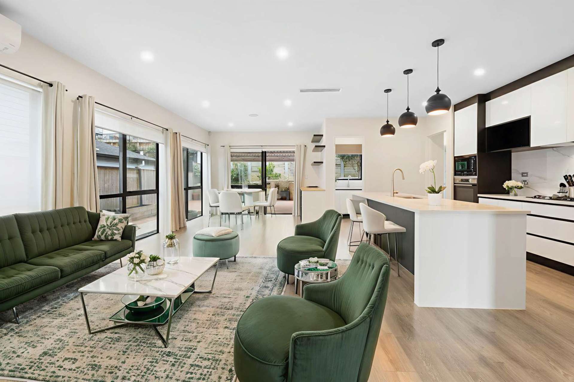 8 Hauhake Road Flat Bush_0