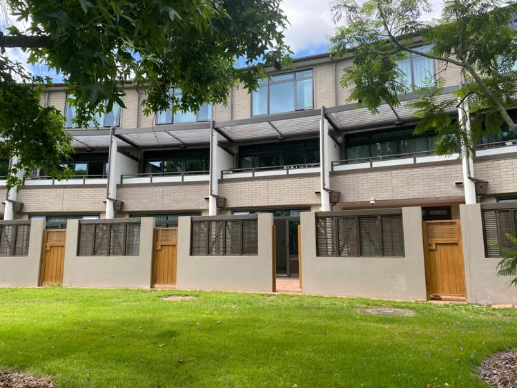 50A/130 Great South Road_0