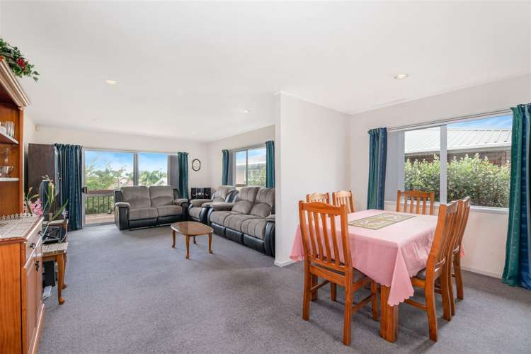 1/25 Tirohunga Drive Henderson_1