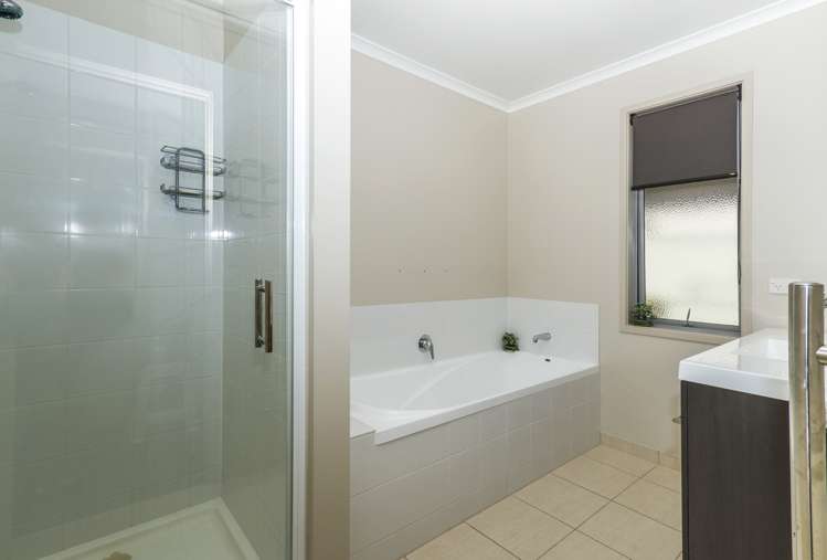 24 Somerset Terrace Stoke_12