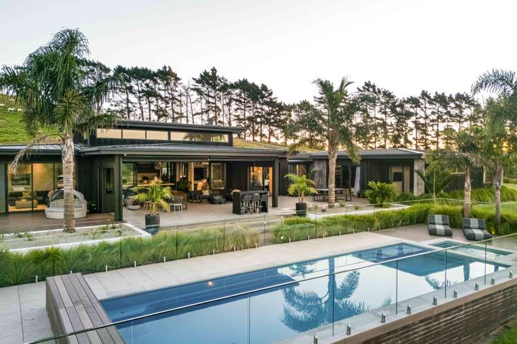 55 Hull Road Waitoki_28