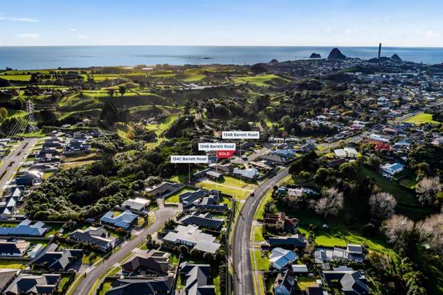 Standout sections in a "feel good" suburb!