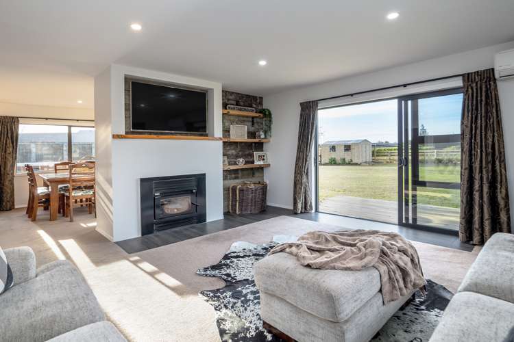 9 Redwood Lane Martinborough_6