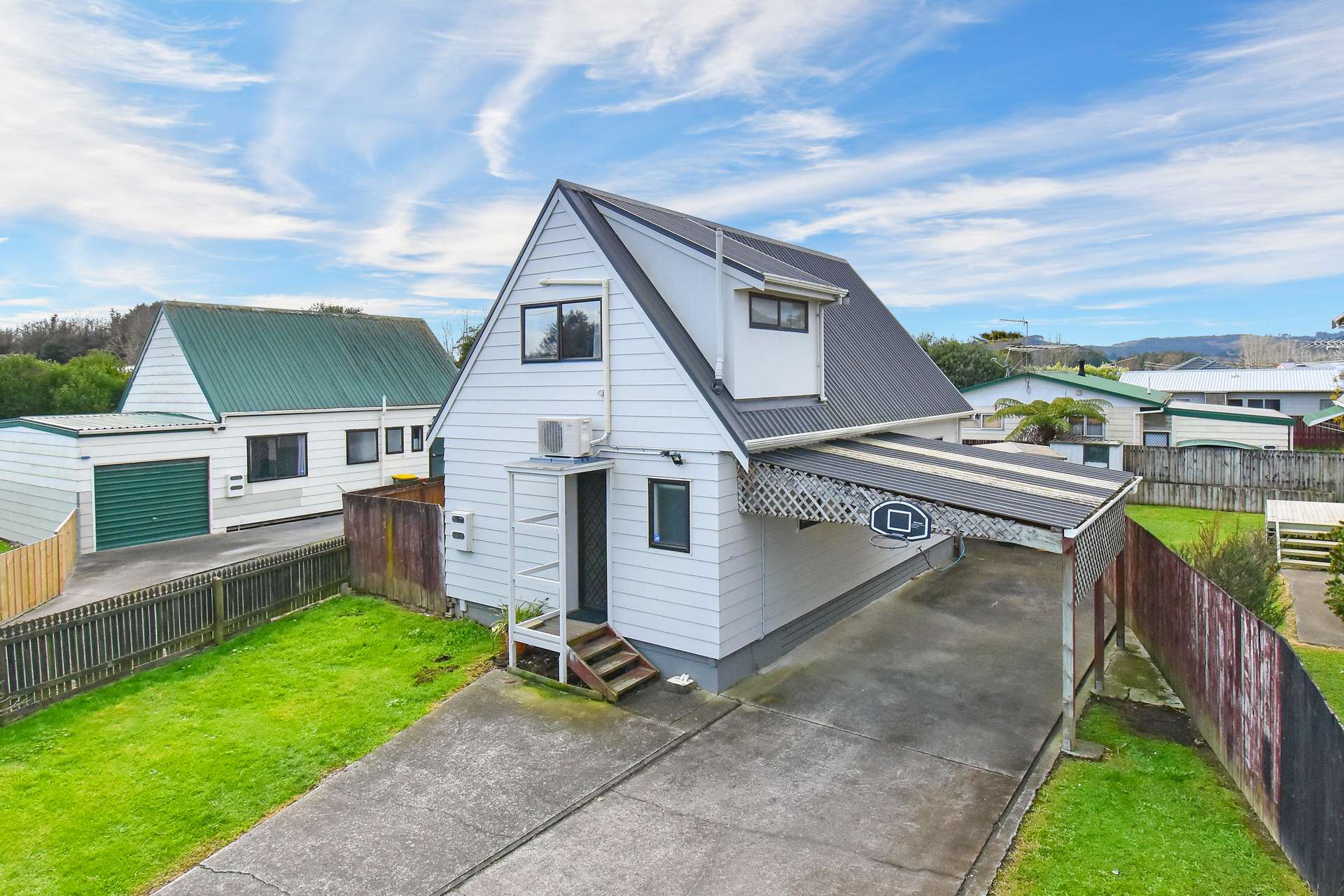 1/2 Miro Street Drury_0