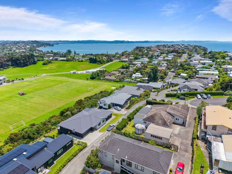 6 Grandview Road Stanmore Bay_30