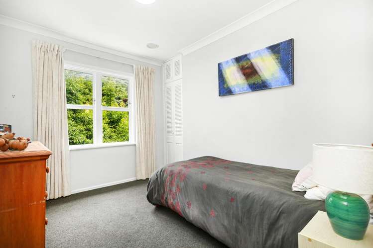 33 Chester Road Tawa_21