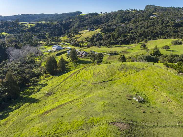 65c Manuka Grove Helensville_30