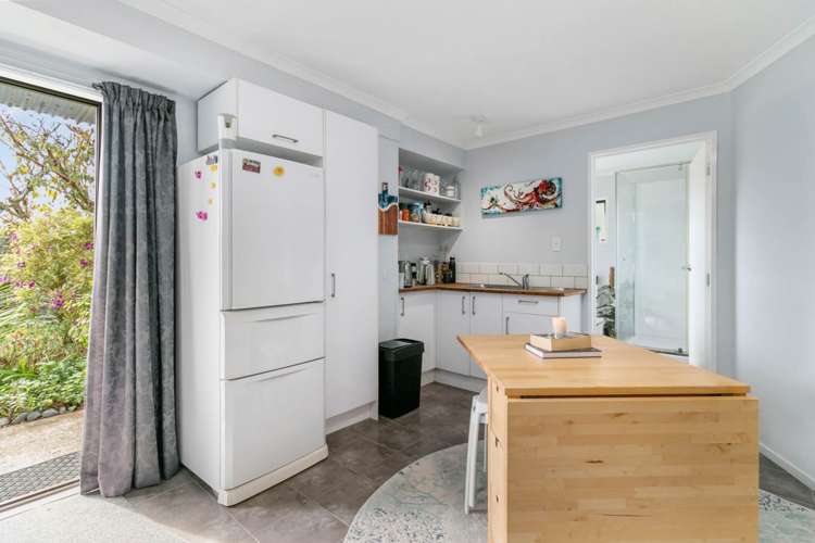 1/27 St Leonards Road Kelston_19