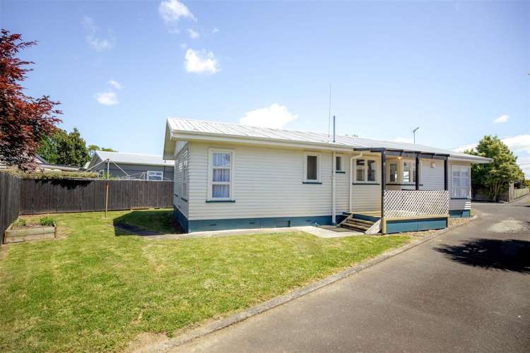 16 Nixon Street Hamilton East_13