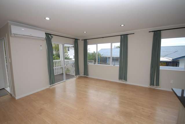 2/30 Bruce Road Glenfield_4