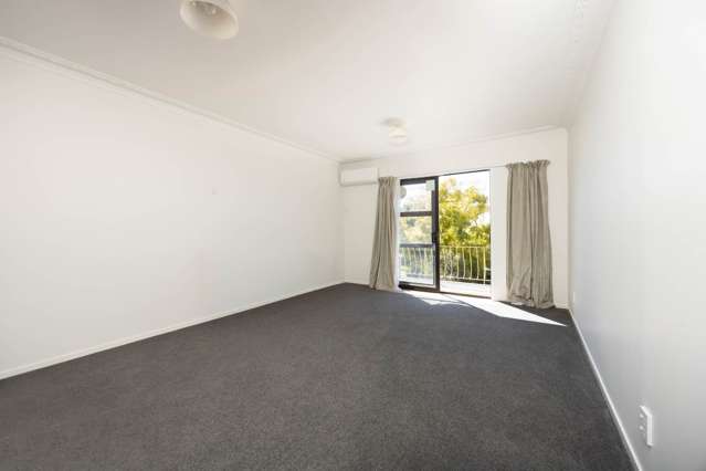 2/2 Northall Road New Lynn_2