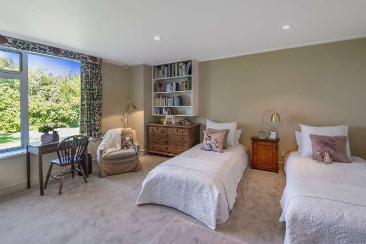 173 Beach Road Castor Bay_16