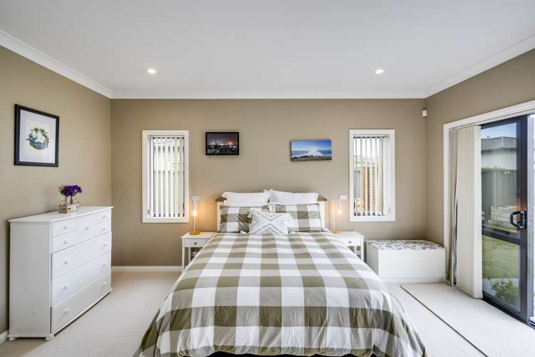 10 Squire Drive Awatoto_10