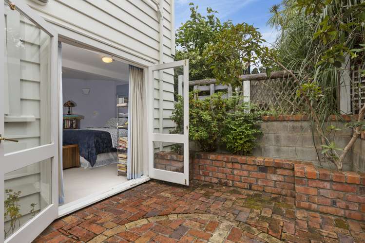 22 Calliope Road Devonport_10