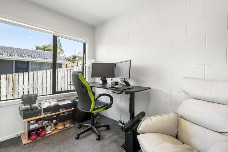 22 Don Croot Street Western Springs_34