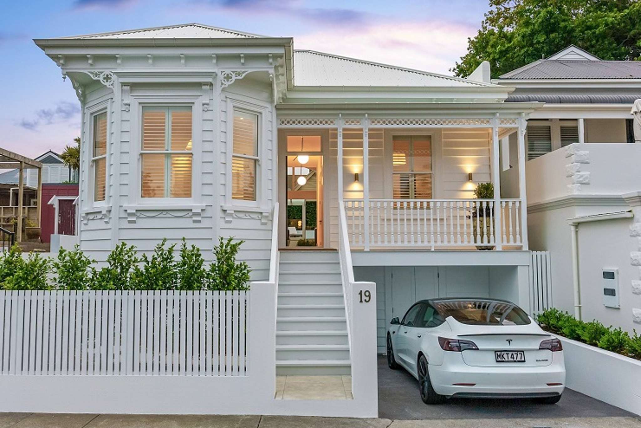 The Auckland buyers who are too cool for school