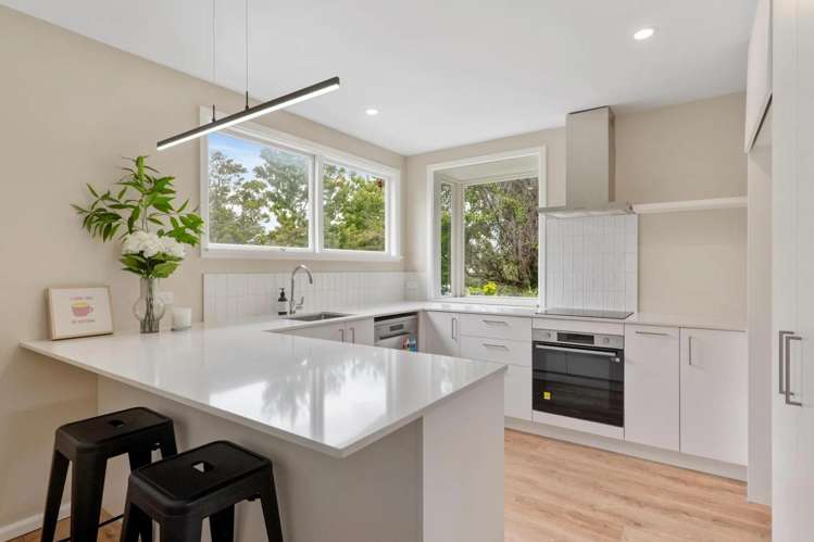 65 Parkstone Avenue 1464_9