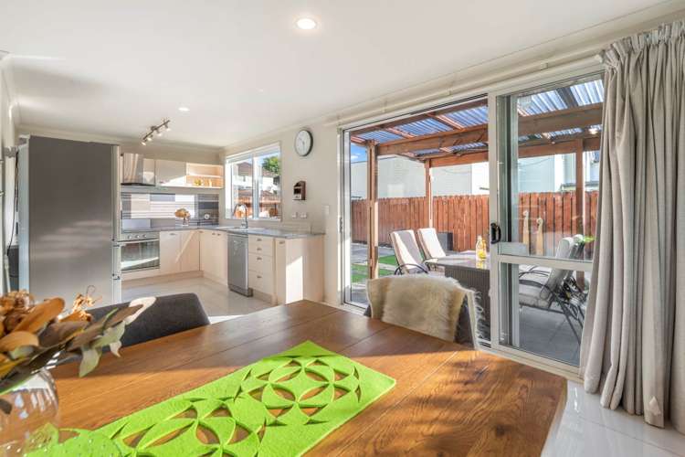 32 Bruce Pulman Drive Takanini_17