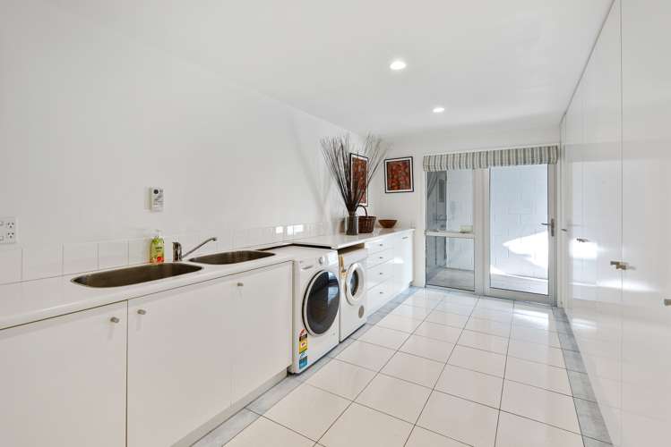 1 Sherwood Lane Cashmere_16