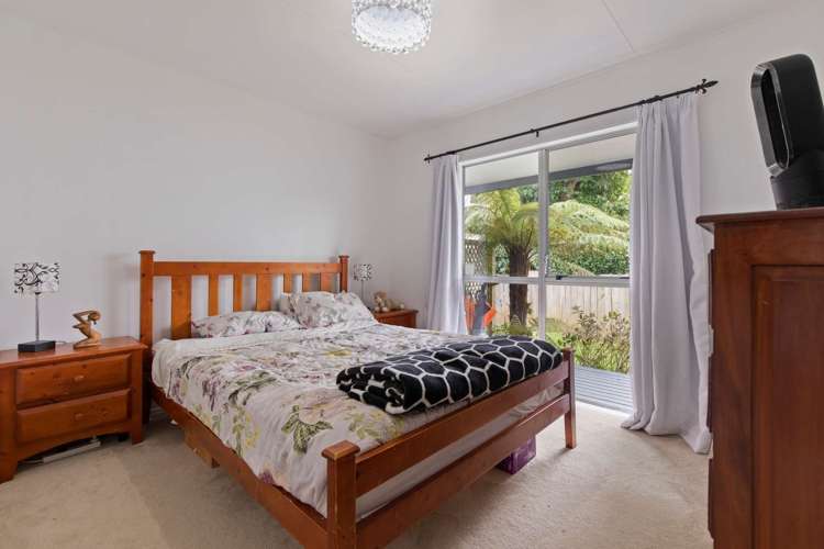 118 Old Farm Road Hamilton East_9