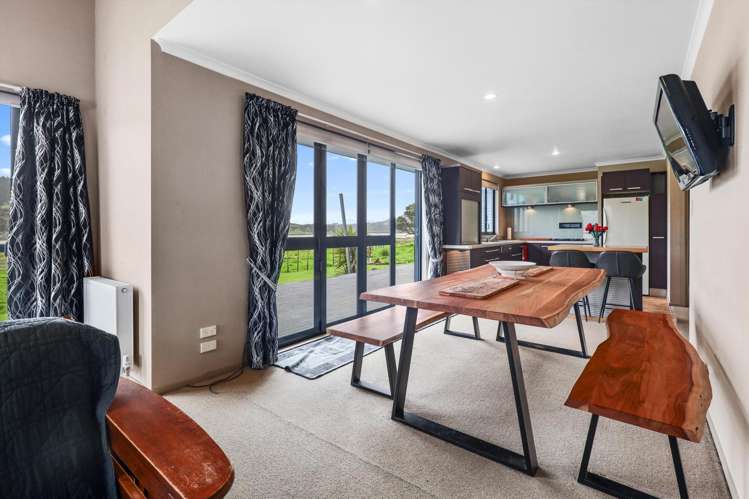 139 Te Mahoe Road Mokau_8