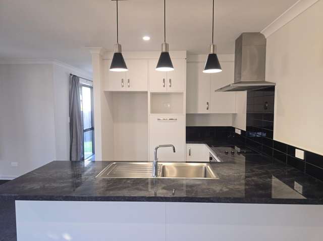 61 Bert Wall Drive Omokoroa_3
