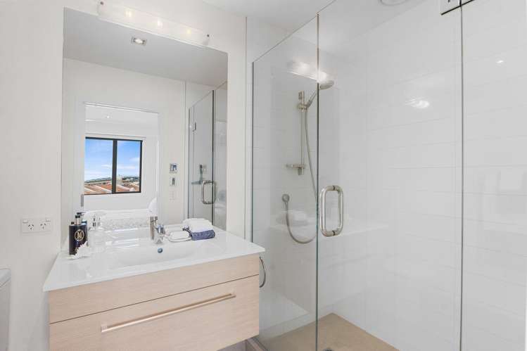 100 Naples Way Albany_8