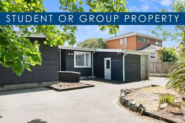 Student 4 Bedroom Home Walking Distance To University