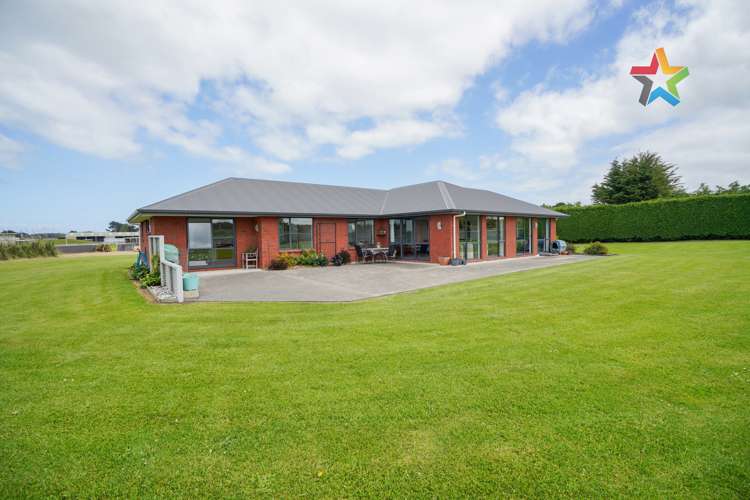 305 Oreti Road Otatara_18