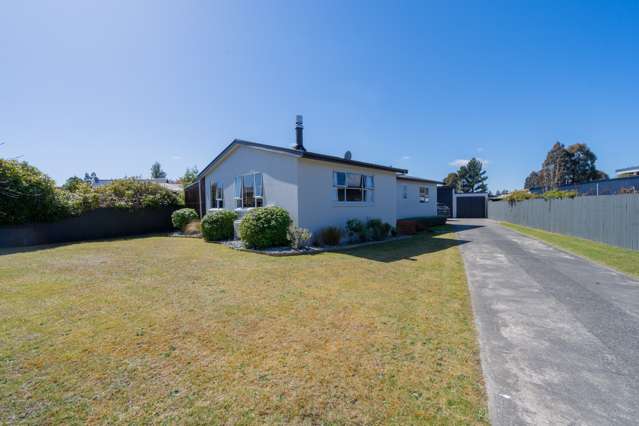 45 Home Street Manapouri_1