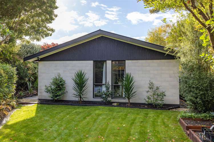 27 Gunns Crescent Cashmere_10