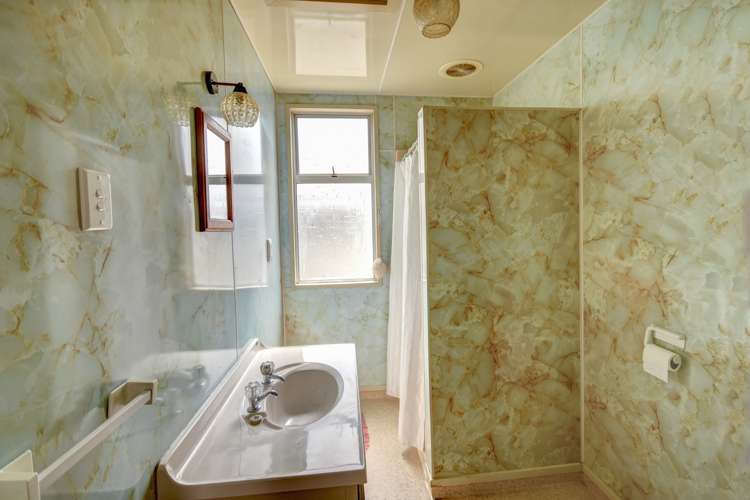 138 Bay View Road South Dunedin_9