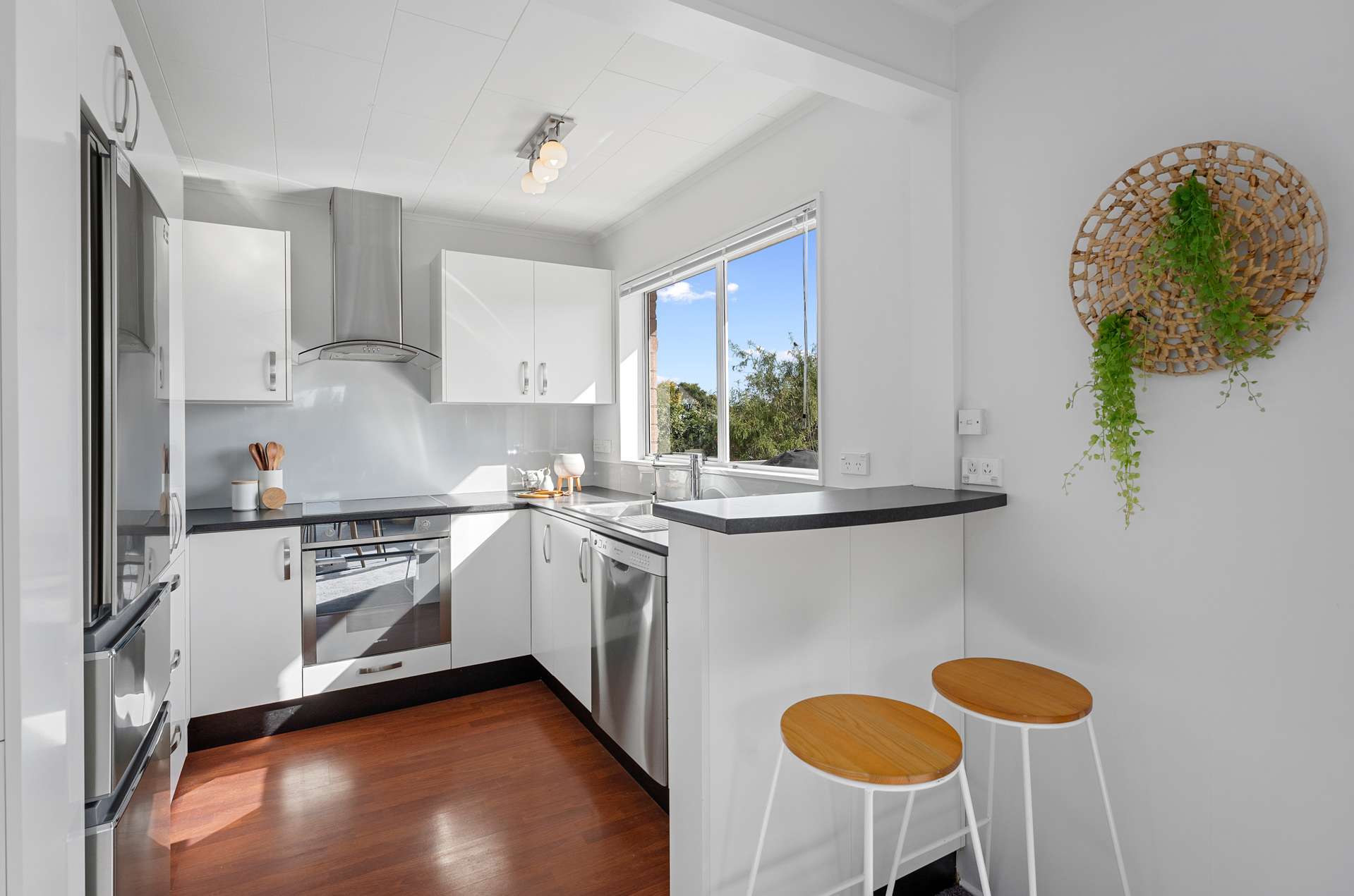 1/20 Nola Avenue Raumati Beach_0