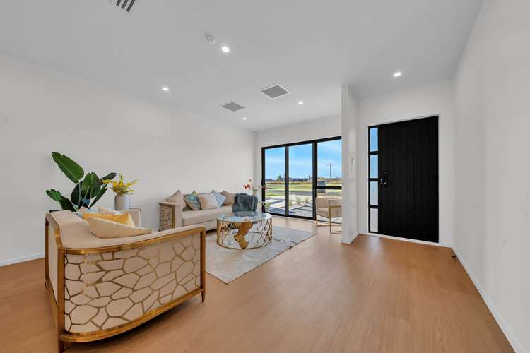 60 Whangamaire Rise_2