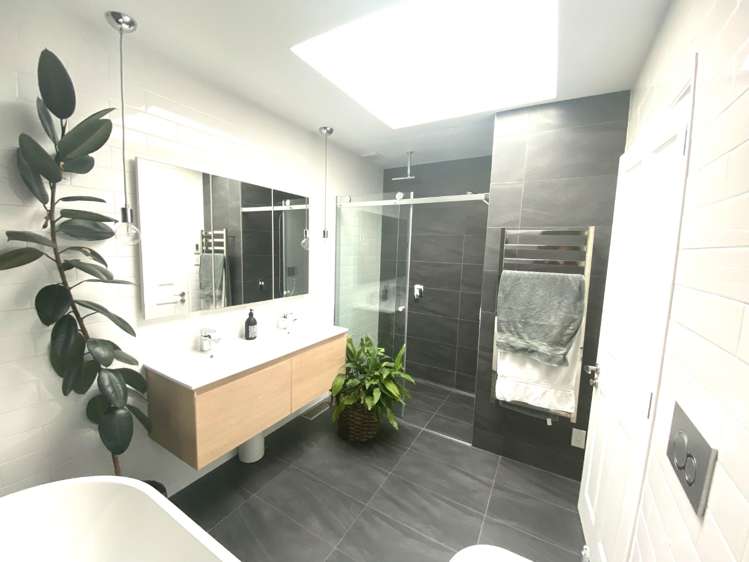 76 Baylands Drive Newlands_13