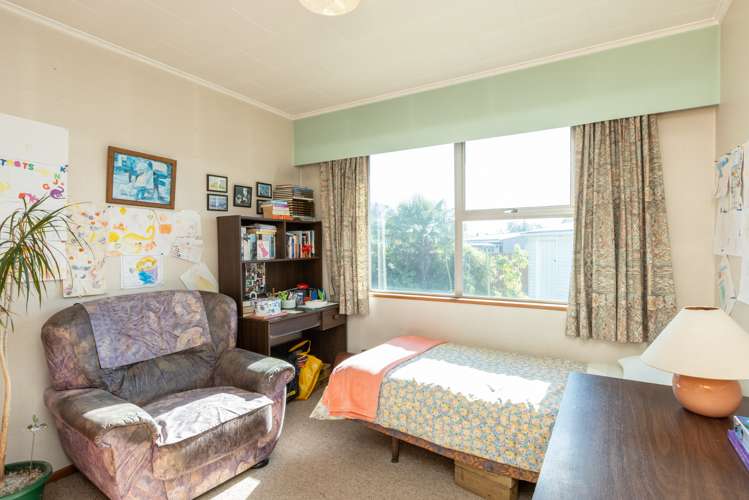 69 Leicester Avenue Tamatea_9