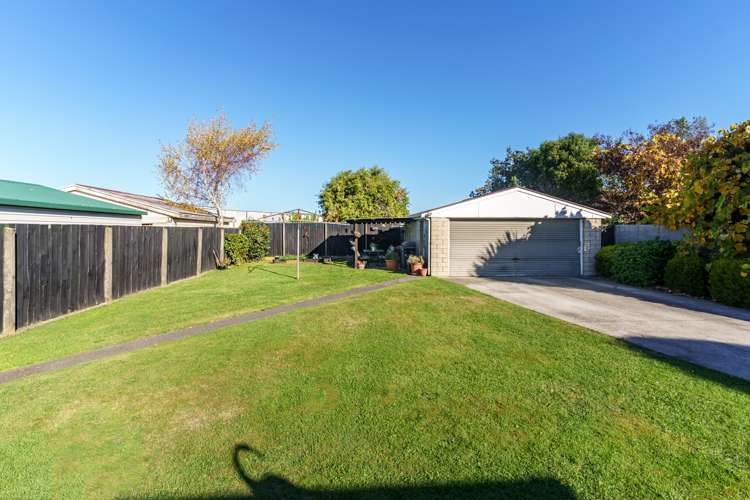 23 Denise Crescent Hornby_17