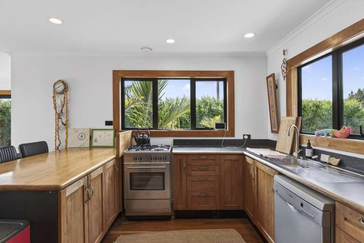 582 Upper Pitone Road Okato_10