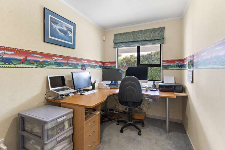 36 Hilton Road Carterton_15