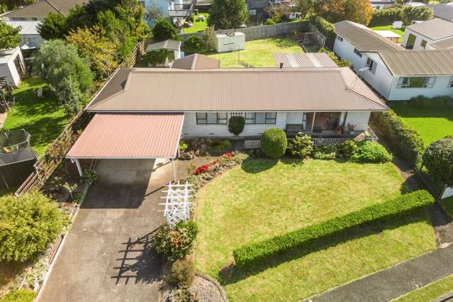 112 Racecourse Road Waiuku_1